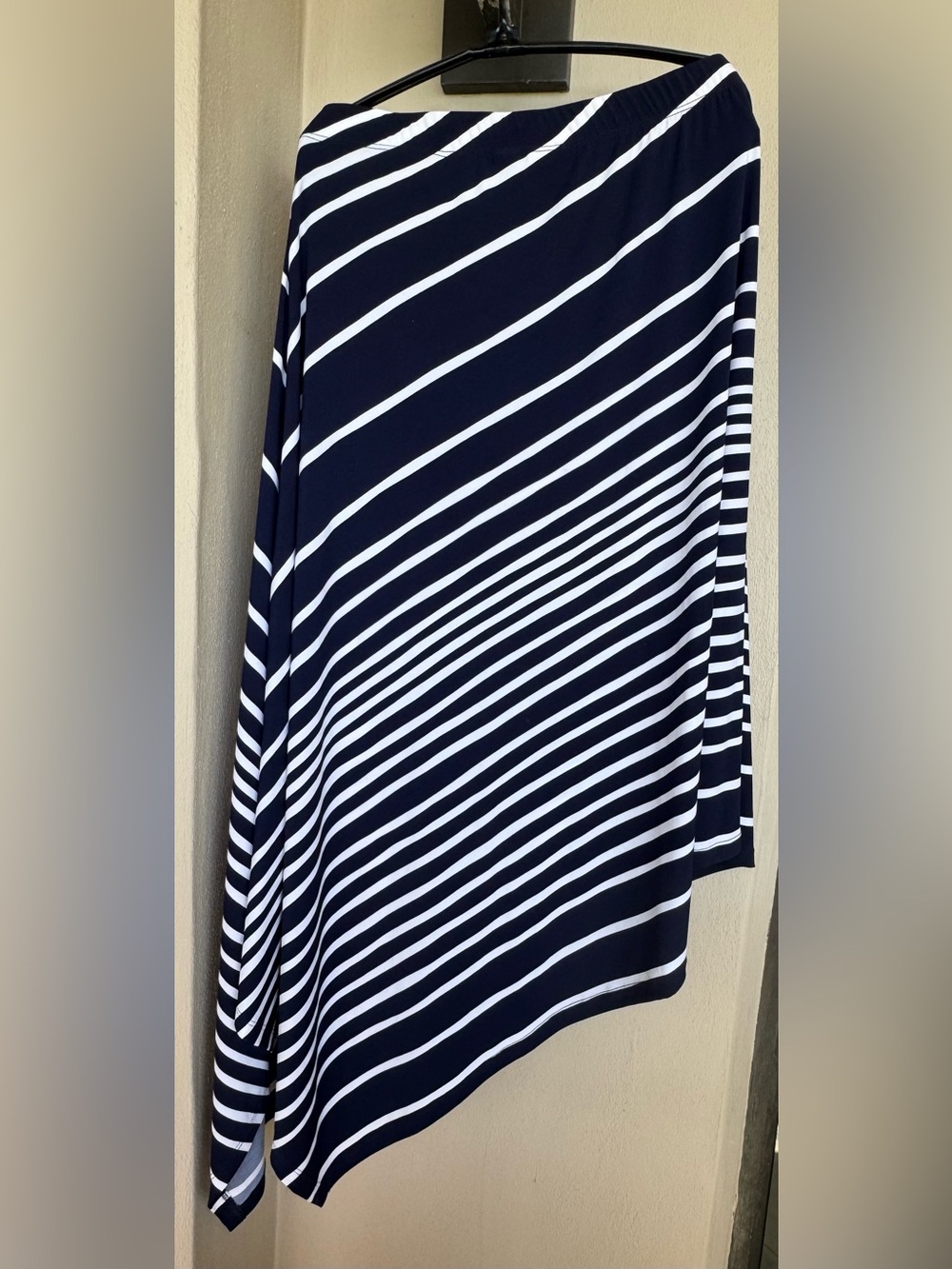 CHICOS Knit Asymmetrical Skirt Blue & White Striped Elastic Waist Size 2/Large
